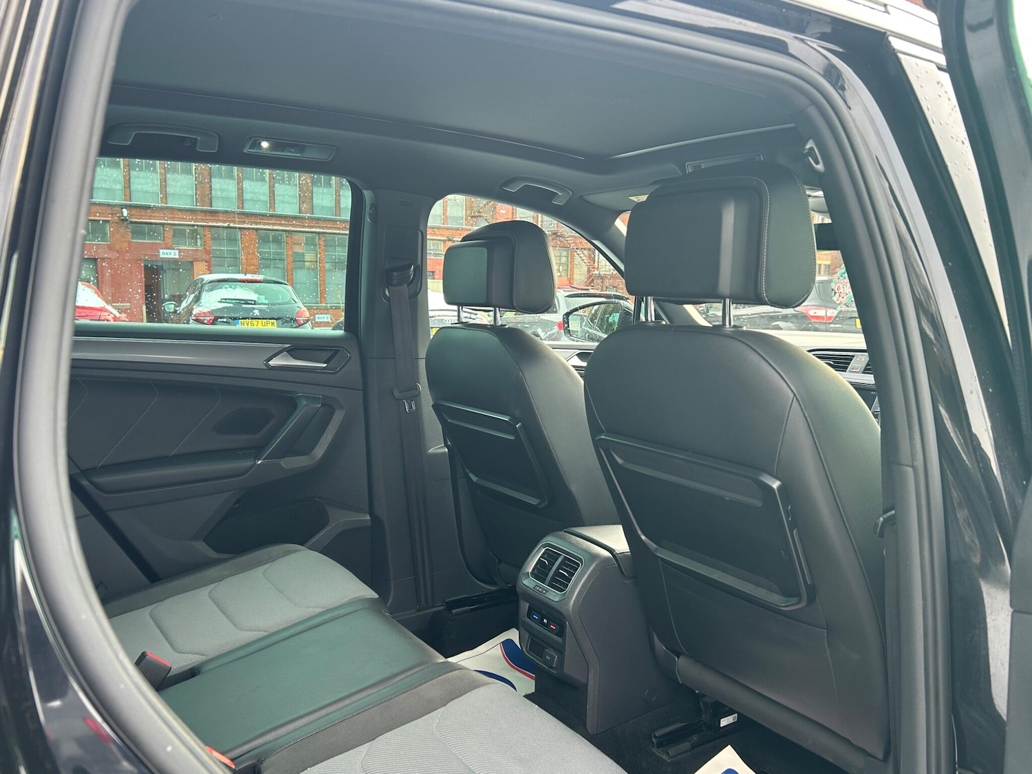 Used Volkswagen Tiguan 2017 for sale - 77081908: Photo 29