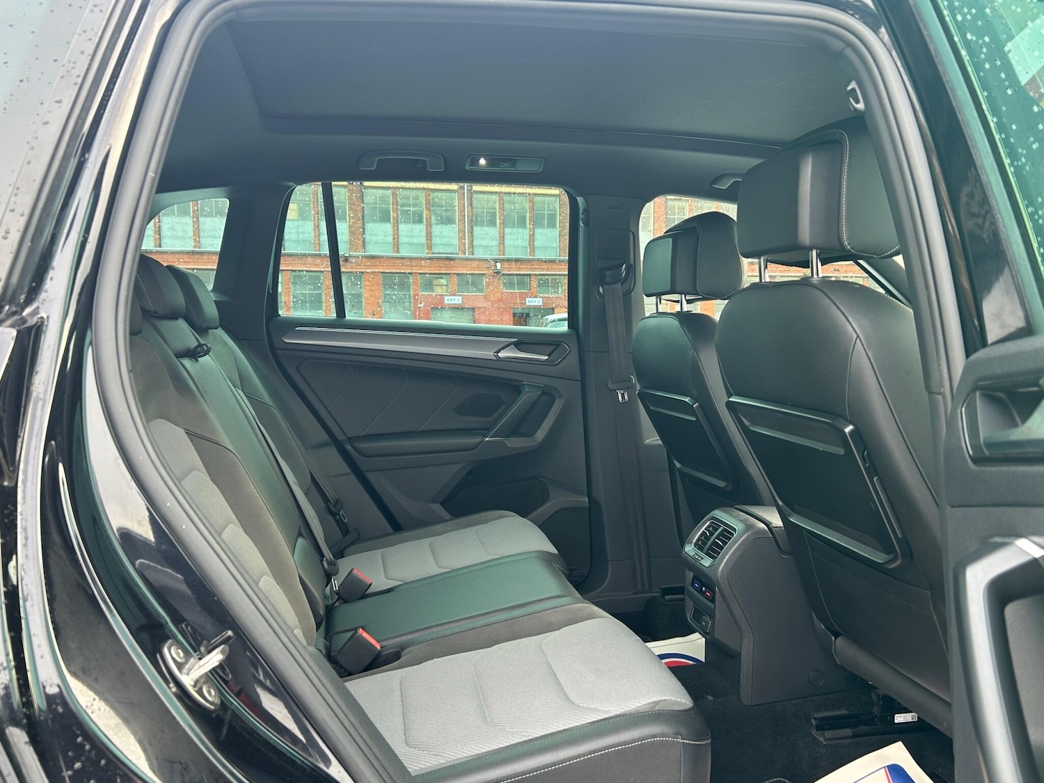 Used Volkswagen Tiguan 2017 for sale - 77081908: Photo 30