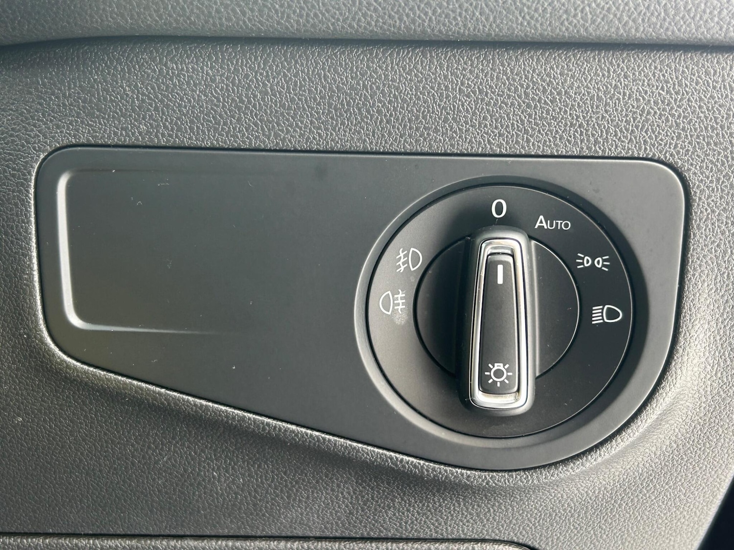 Used Volkswagen Tiguan 2017 for sale - 77081908: Photo 38