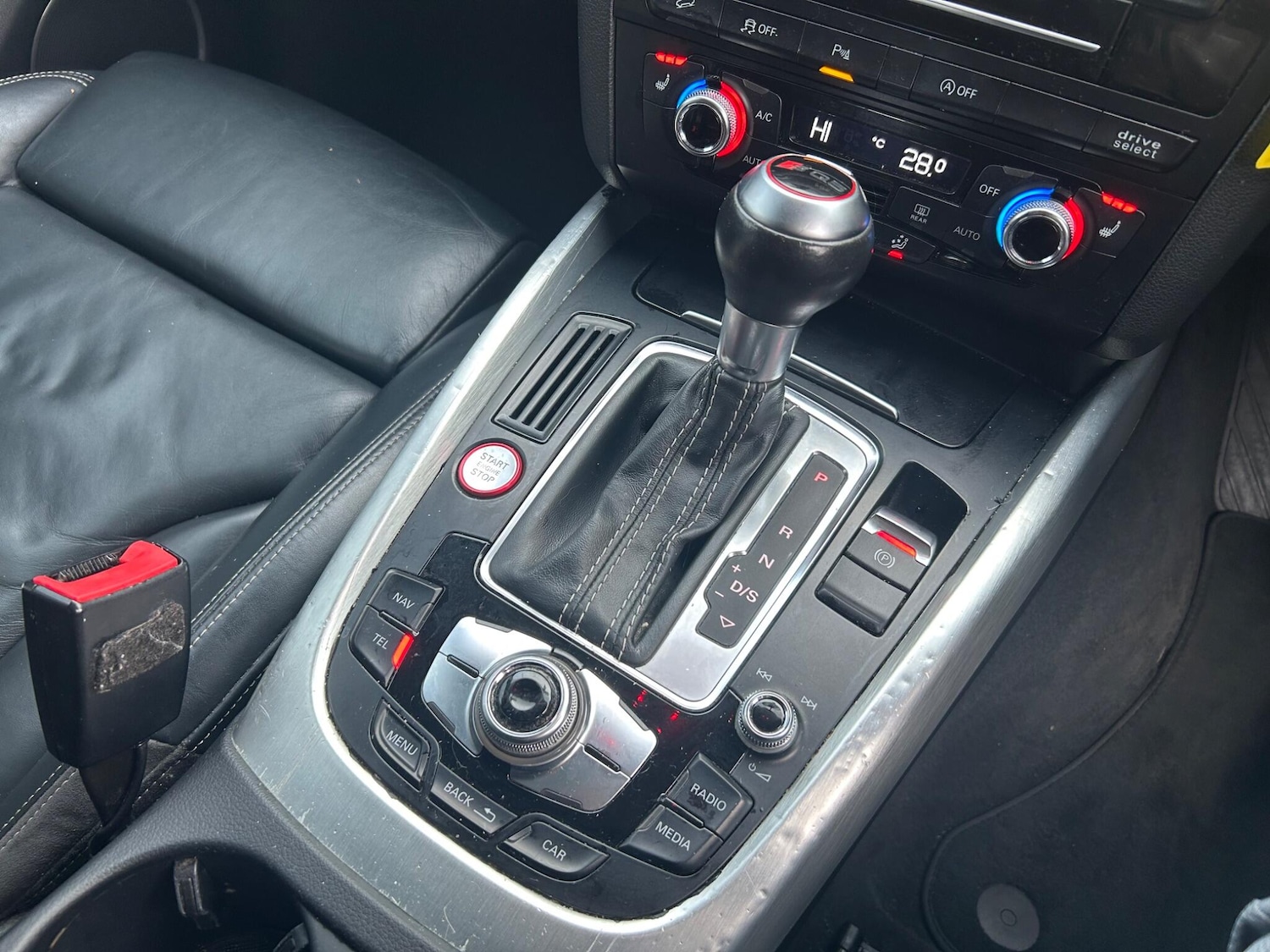 Used Audi SQ5 2014 for sale - 76633850: Photo 44