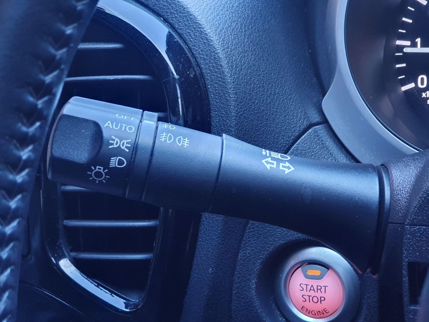 Used Nissan Juke 2018 for sale - 76433353: Photo 34