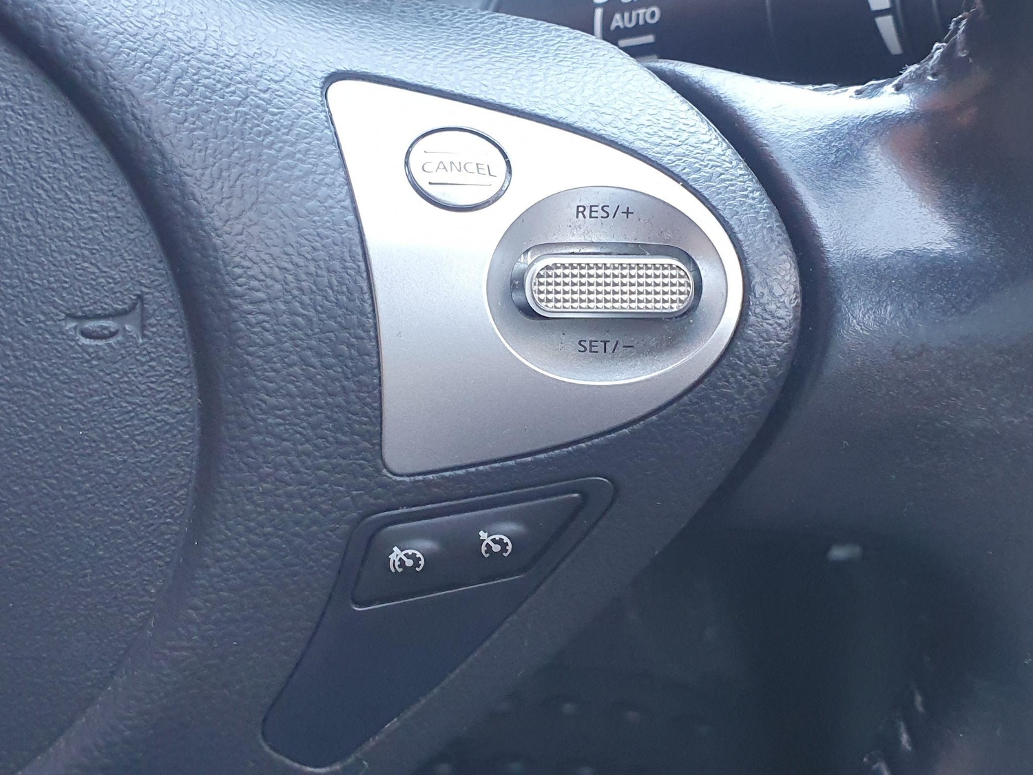 Used Nissan Juke 2018 for sale - 76433353: Photo 36