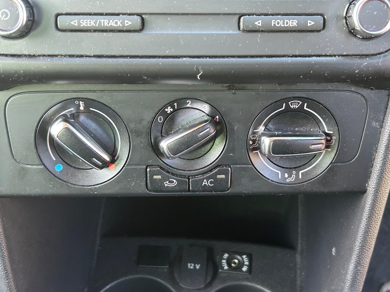 Used Volkswagen Polo 2012 for sale - 76992506: Photo 27