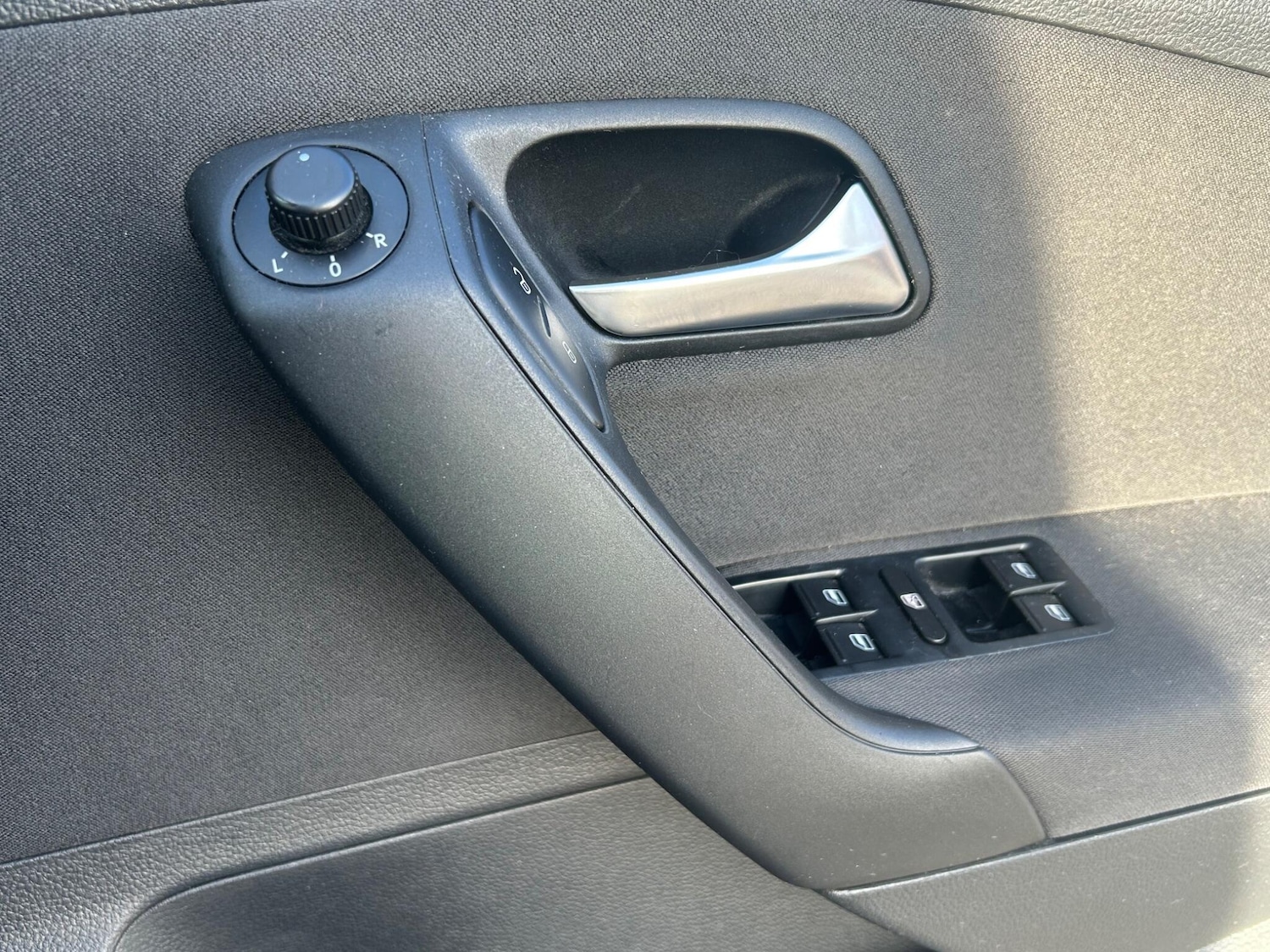 Used Volkswagen Polo 2012 for sale - 76992506: Photo 38