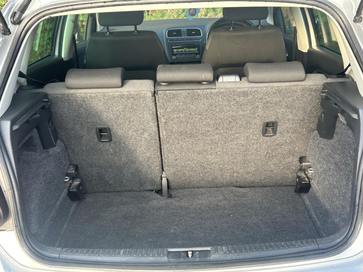 Used Volkswagen Polo 2012 for sale - 76992506: Photo 41