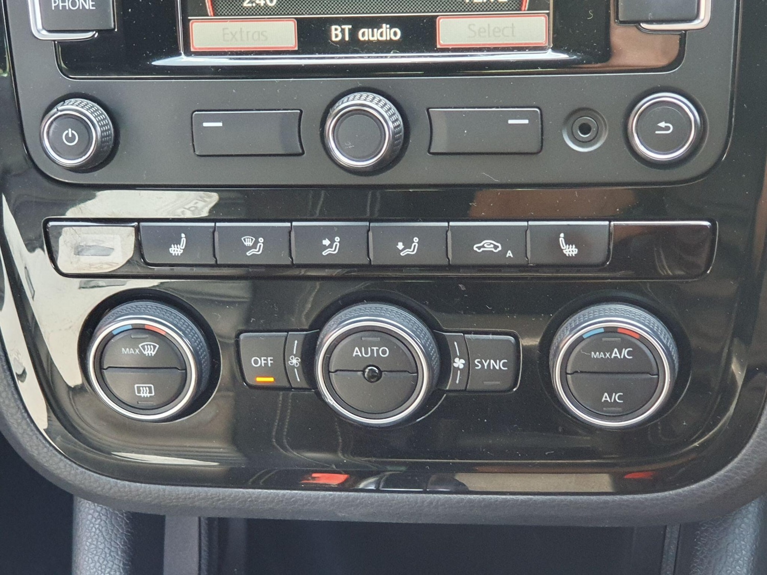 Vehicle 33