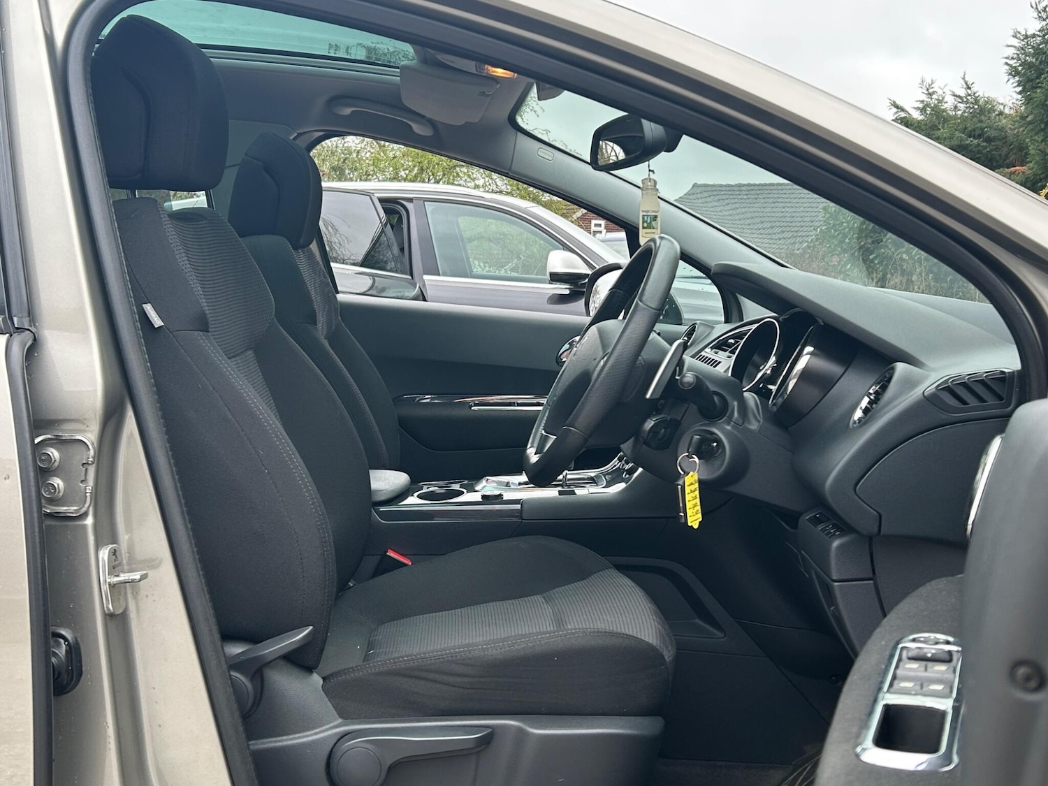 Used Peugeot 3008 2010 for sale - 77882993: Photo 20