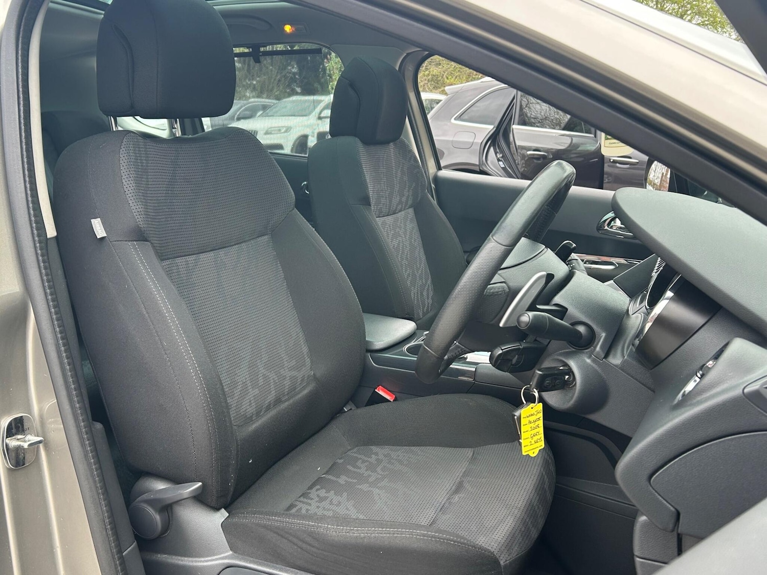 Used Peugeot 3008 2010 for sale - 77882993: Photo 21