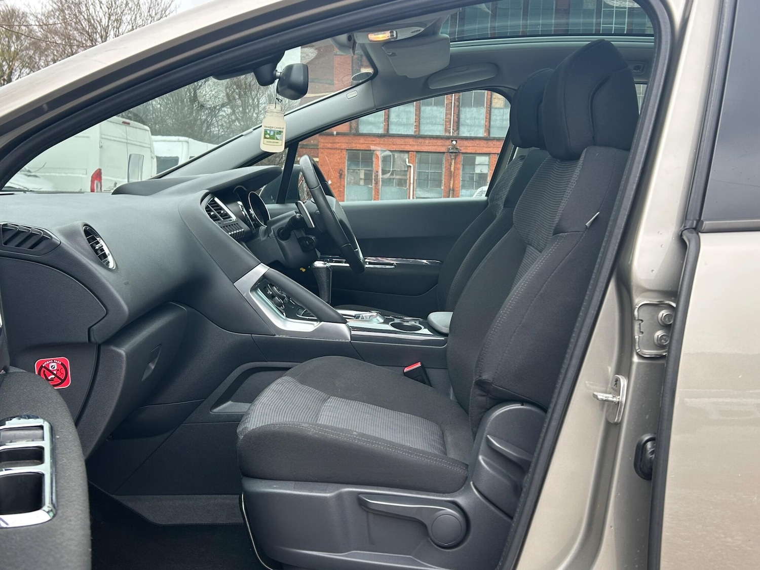 Used Peugeot 3008 2010 for sale - 77882993: Photo 24