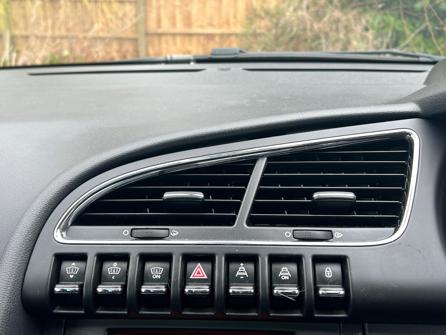 Used Peugeot 3008 2010 for sale - 77882993: Photo 35