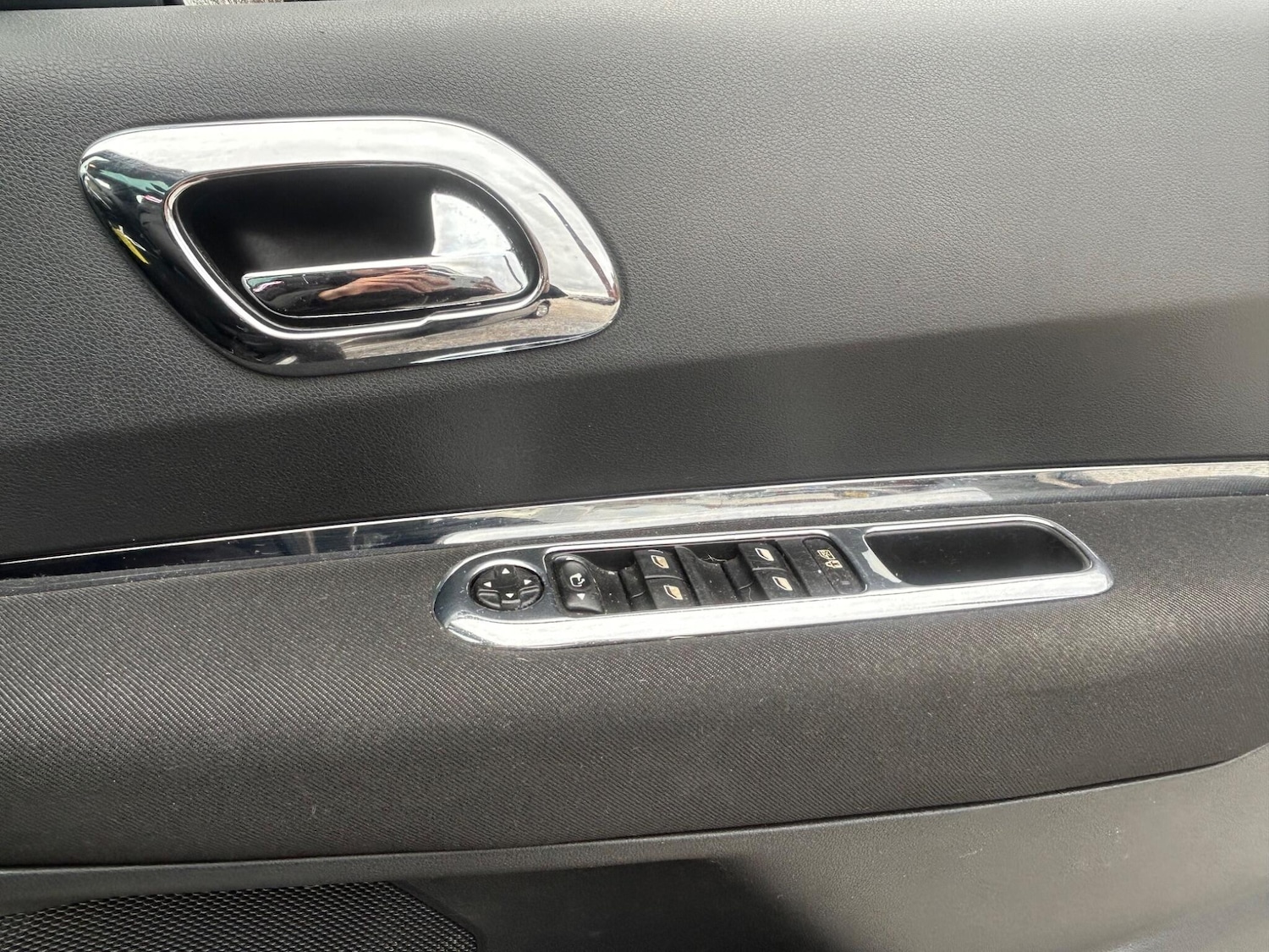 Used Peugeot 3008 2010 for sale - 77882993: Photo 50