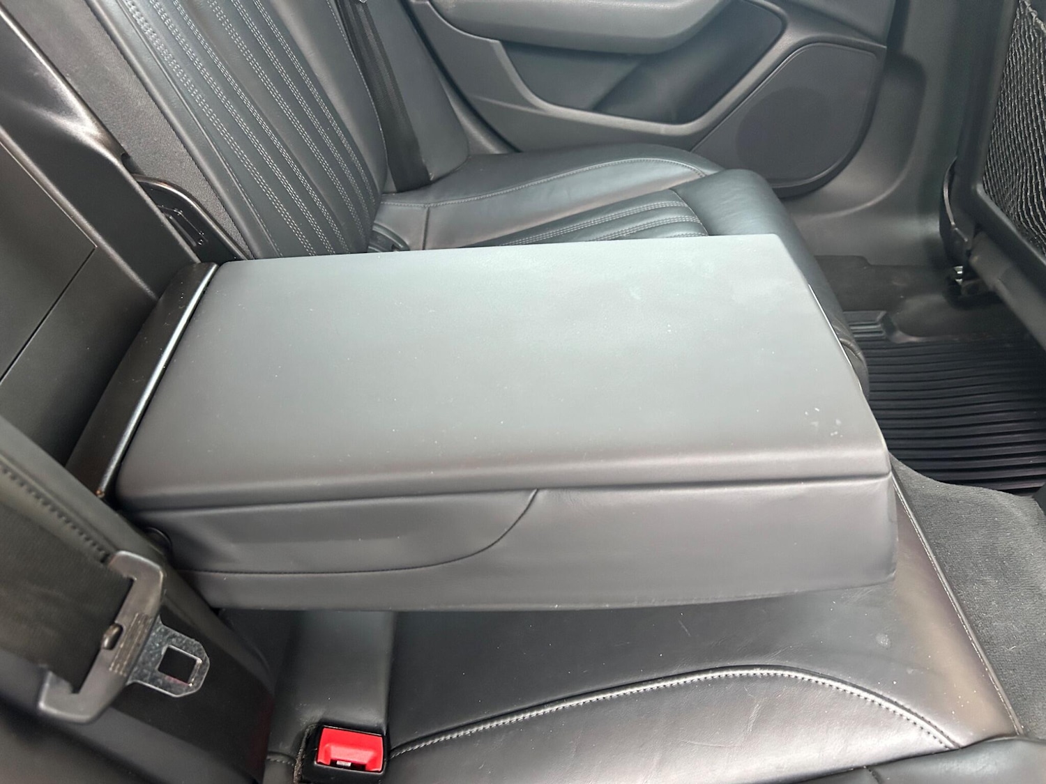 Used Audi A6 Avant 2014 for sale - 77131075: Photo 35