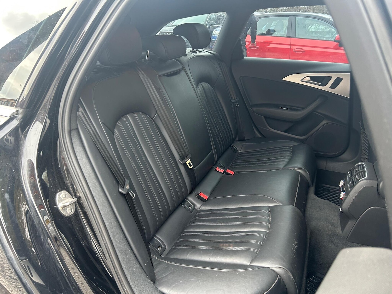 Used Audi A6 Avant 2014 for sale - 77131075: Photo 37