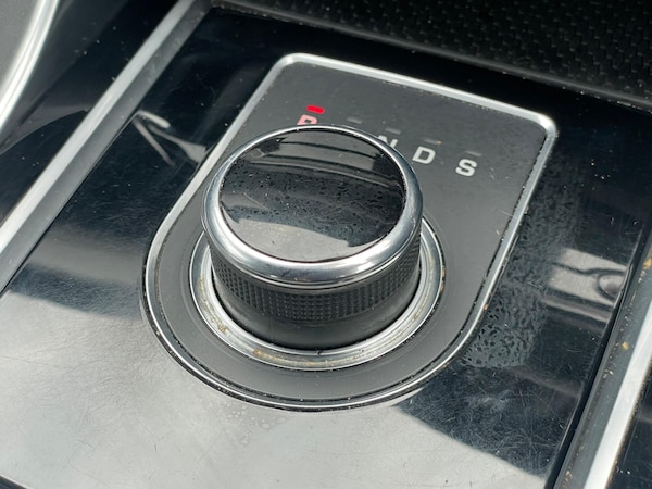 Used Jaguar XF 2016 for sale - 76138674: Photo 25
