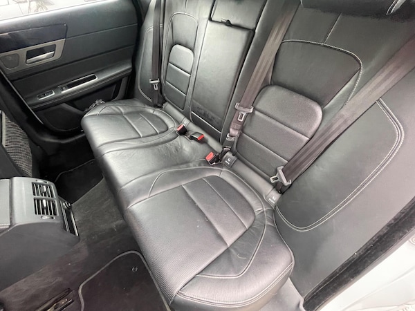 Used Jaguar XF 2016 for sale - 76138674: Photo 36