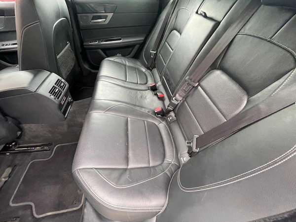 Used Jaguar XF 2016 for sale - 76138674: Photo 38