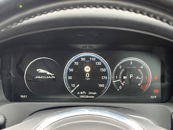 Used Jaguar XF 2016 for sale - 76138674: Photo 43