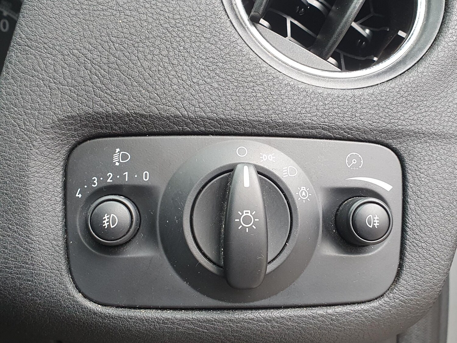 Used Ford Mondeo for sale - 77705232: Photo 45