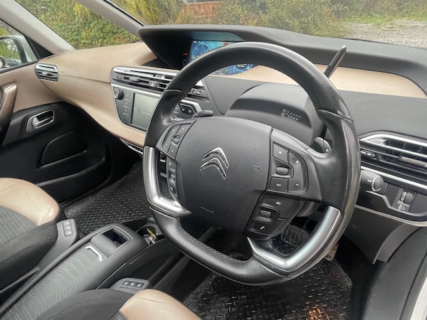 Used Citroen C4 Grand Picasso 2014 for sale - 76325938: Photo 11