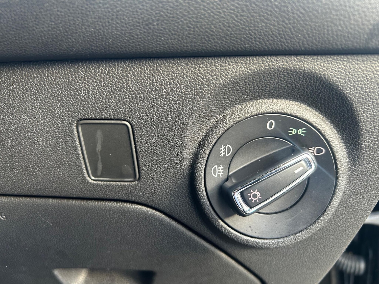 Used SEAT Leon 2017 for sale - 77131178: Photo 34