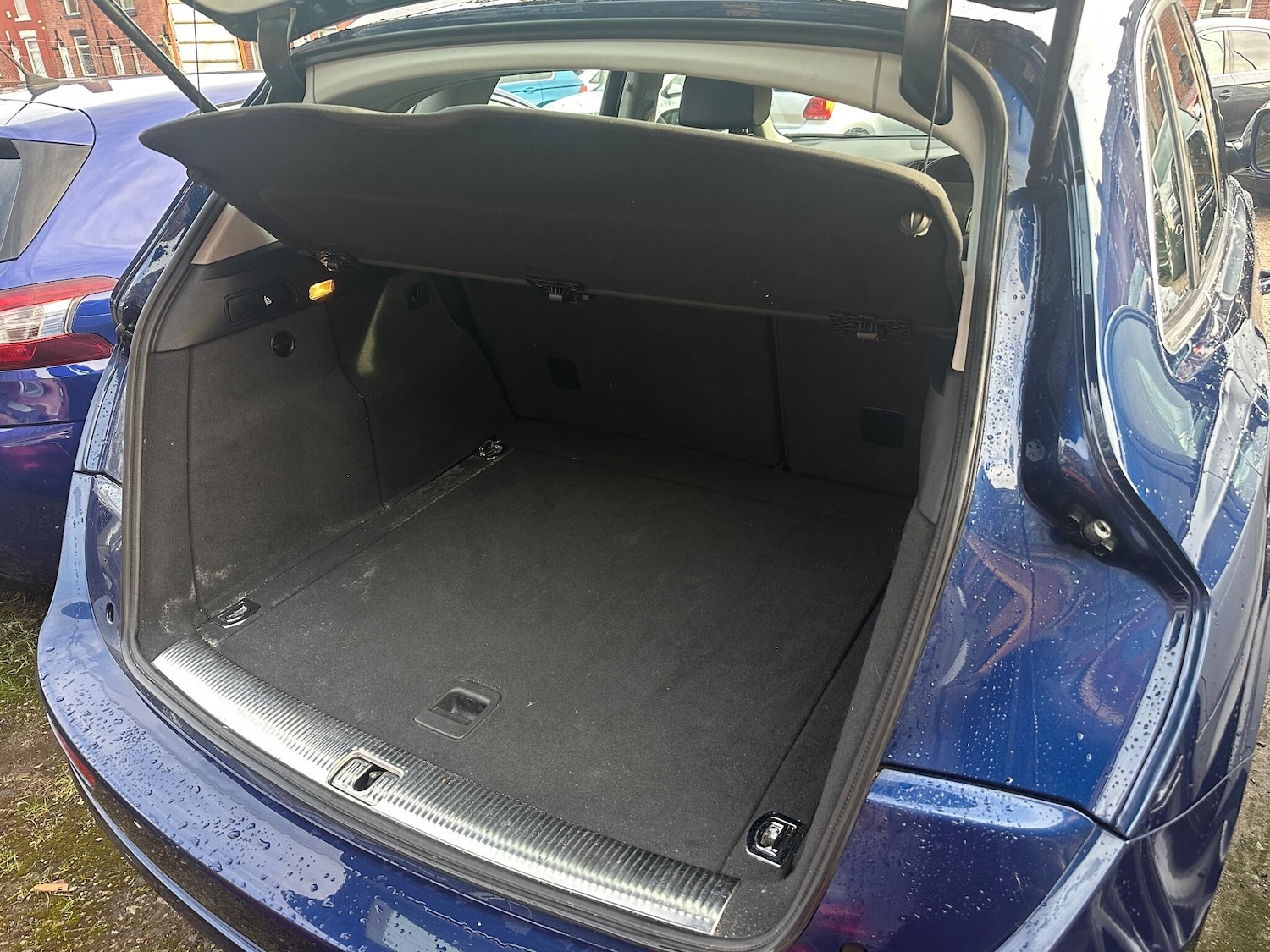 Used Audi Q5 2013 for sale - 76942382: Photo 42