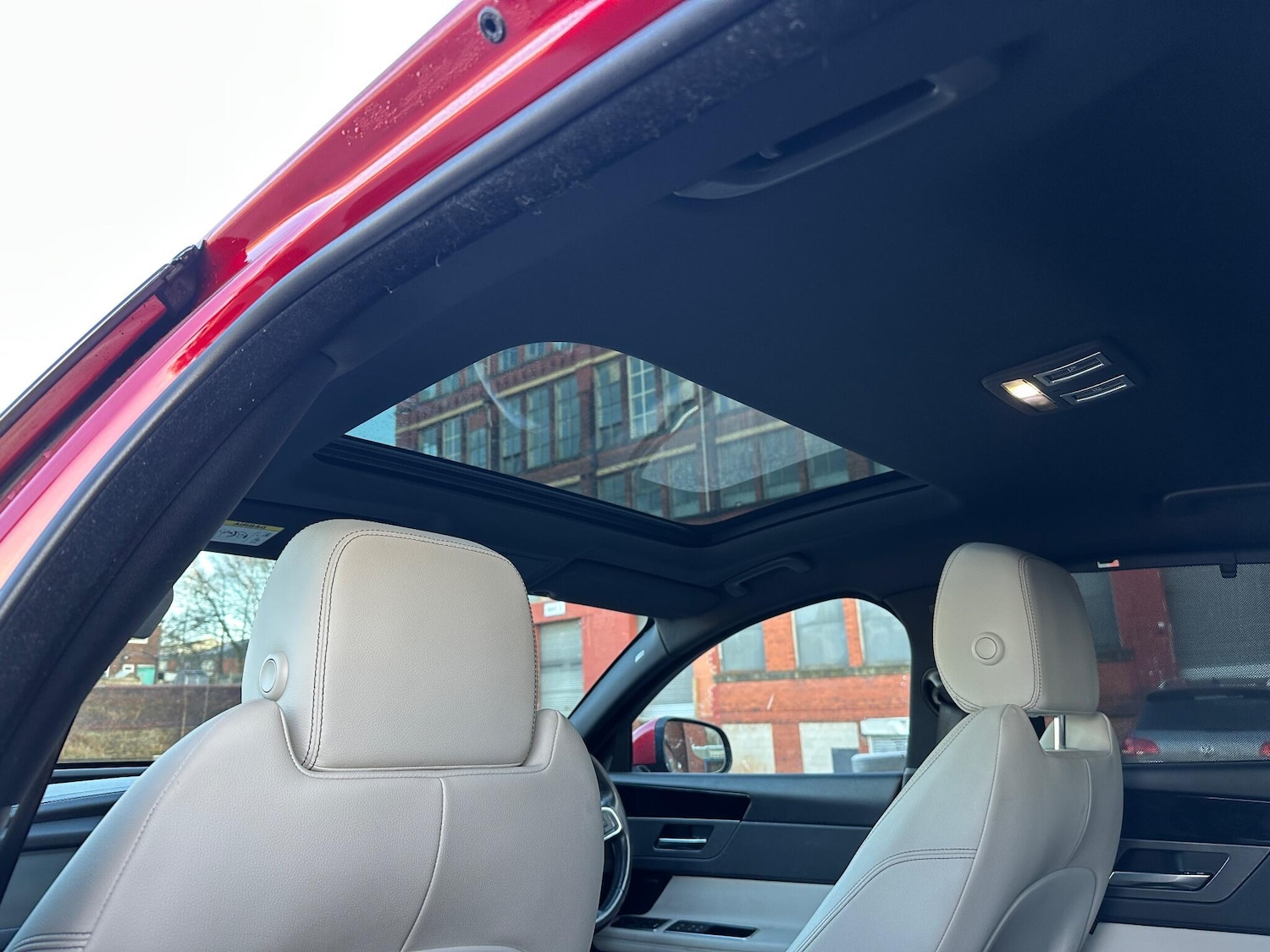 Used Jaguar XF 2018 for sale - 77131407: Photo 31