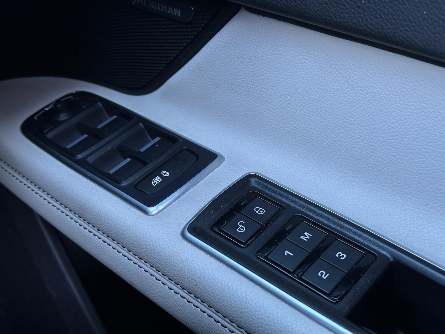 Used Jaguar XF 2018 for sale - 77131407: Photo 55