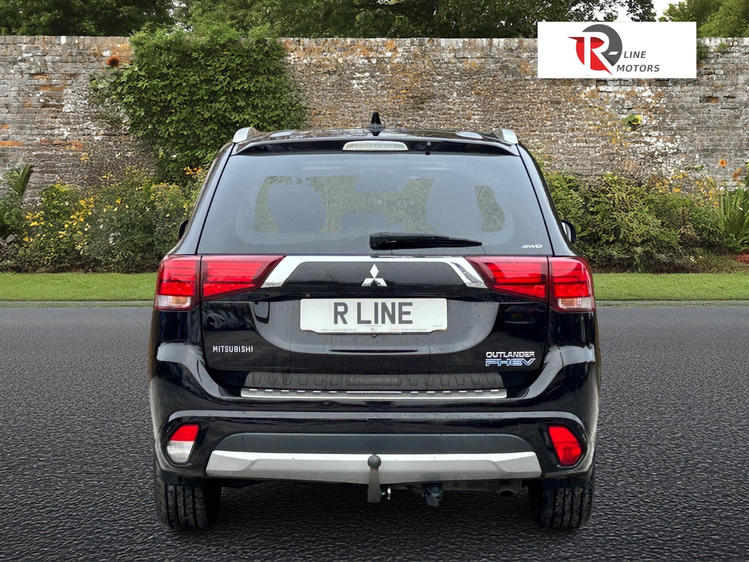 Used Mitsubishi Outlander 2016 for sale - 77102020: Photo 11