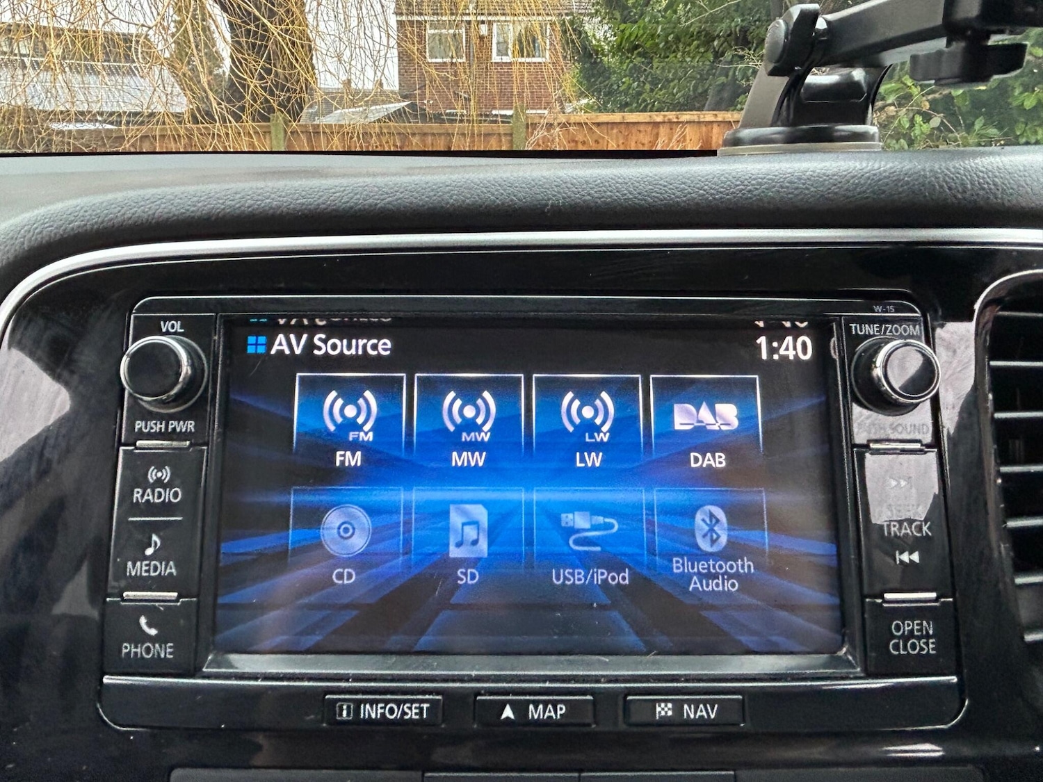 Used Mitsubishi Outlander 2016 for sale - 77102020: Photo 29