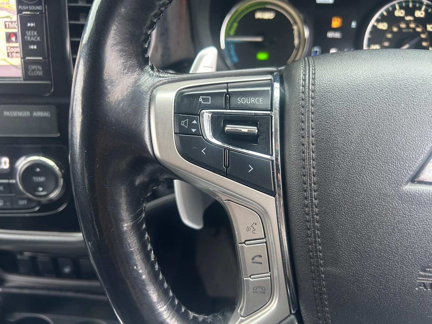 Used Mitsubishi Outlander 2016 for sale - 77102020: Photo 45