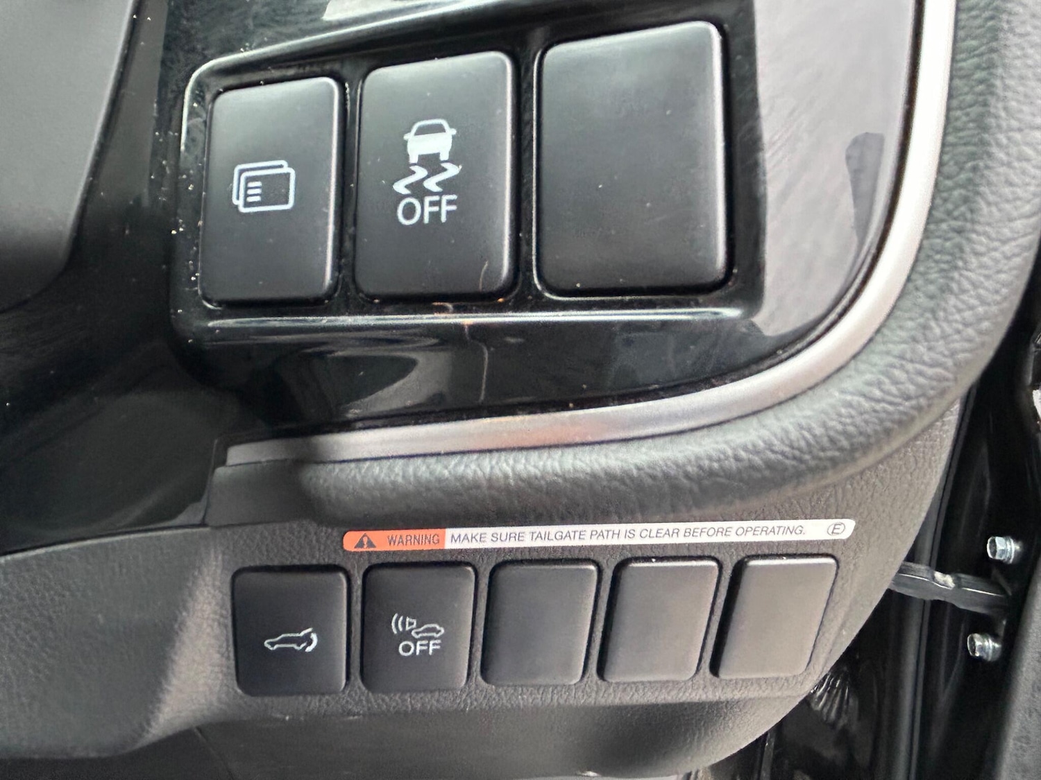 Used Mitsubishi Outlander 2016 for sale - 77102020: Photo 51