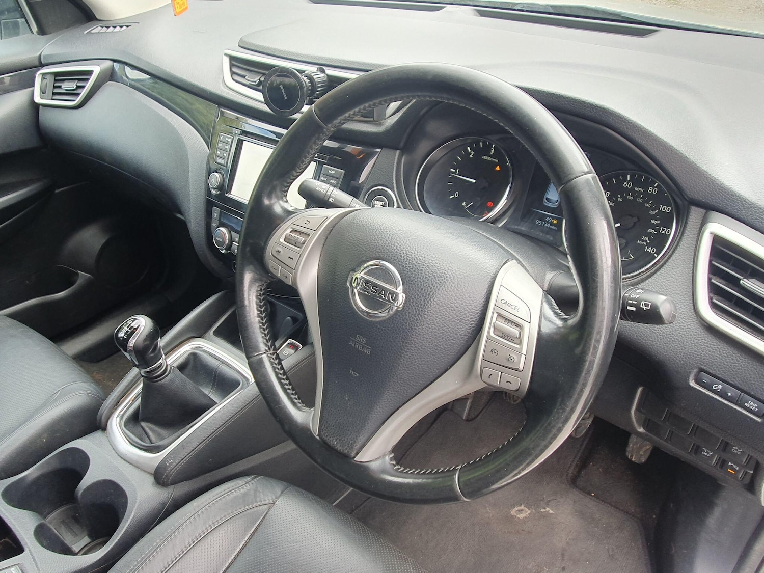 Used Nissan Qashqai for sale - 76994780: Photo 14