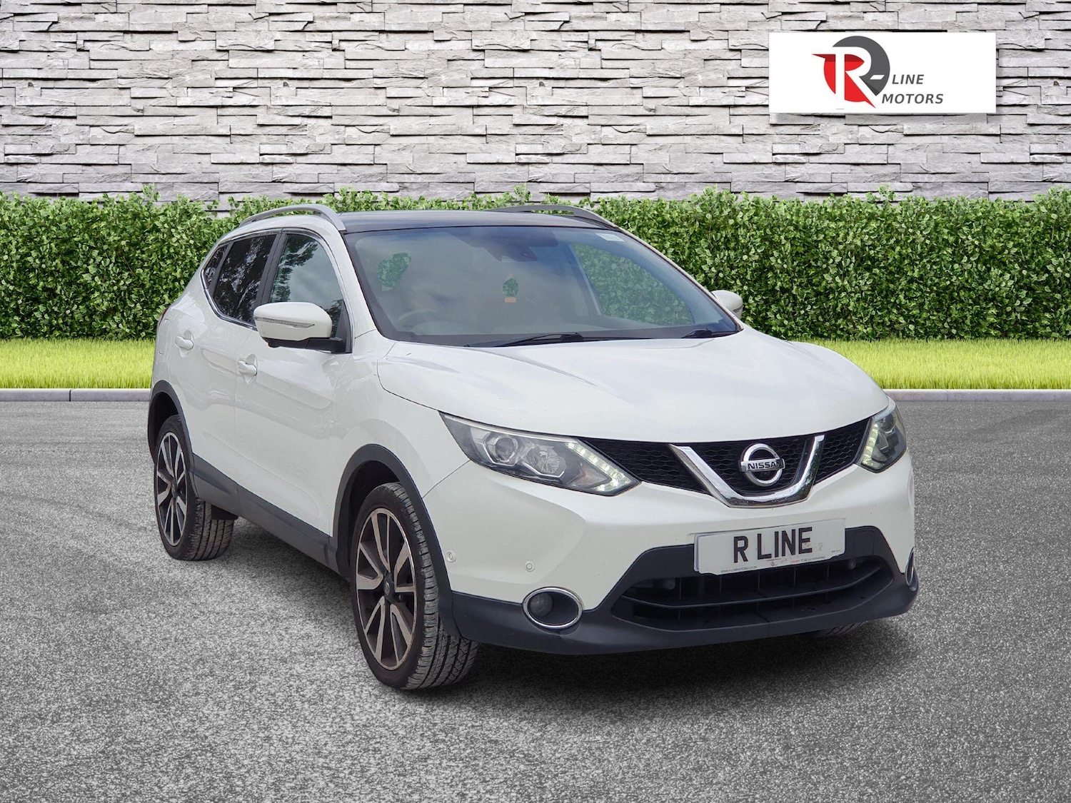 Used Nissan Qashqai for sale - 76994780: Photo 2