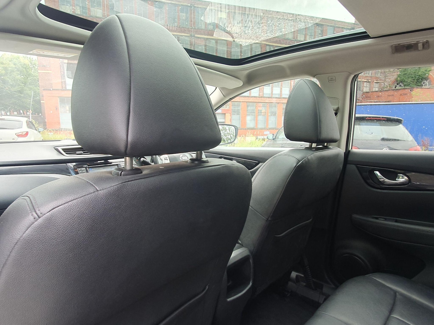 Used Nissan Qashqai for sale - 76994780: Photo 25