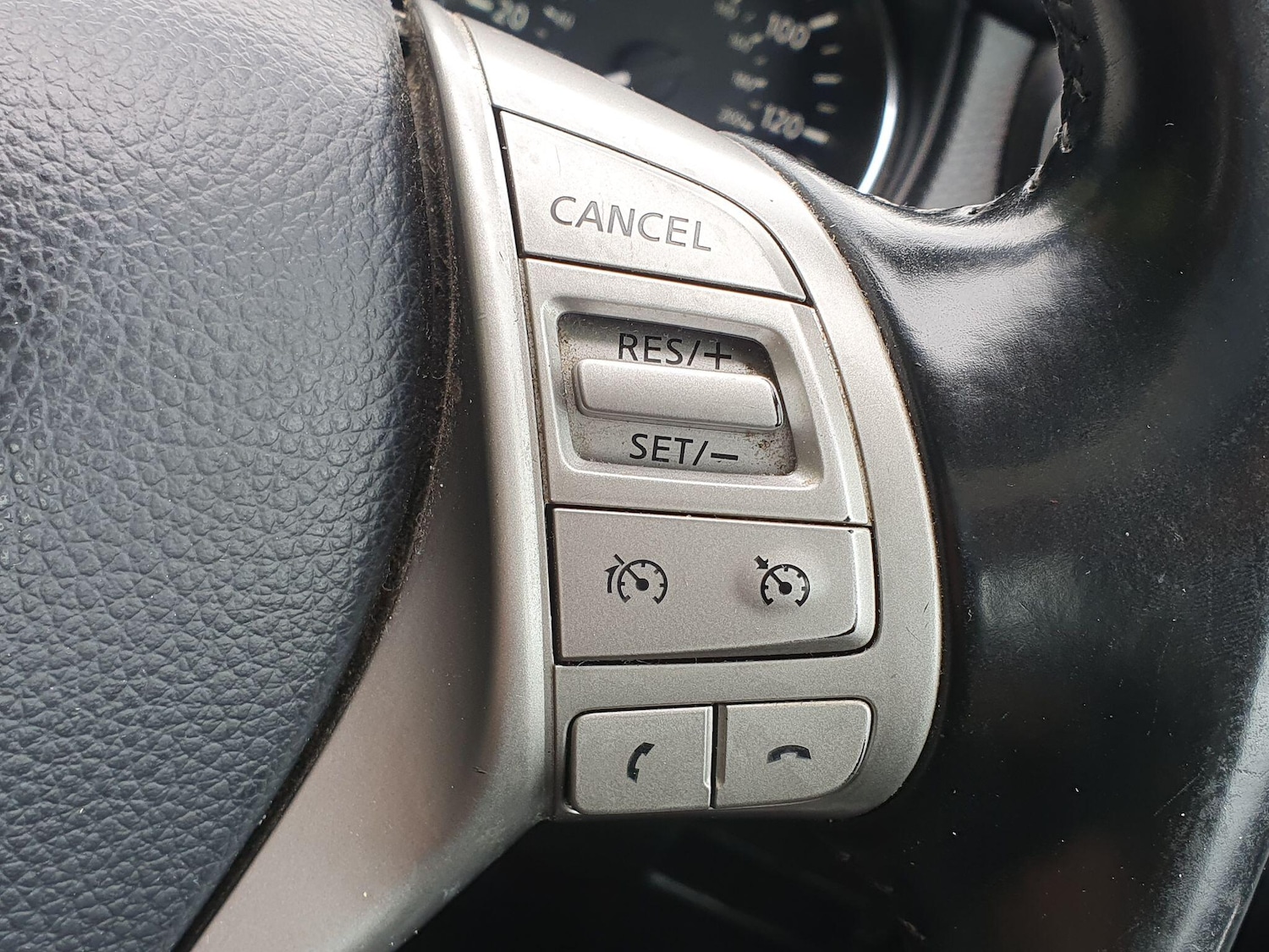 Used Nissan Qashqai for sale - 76994780: Photo 38