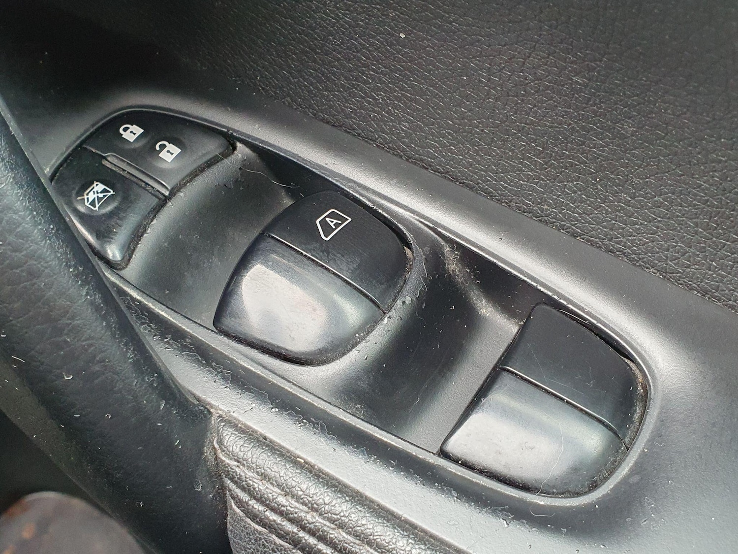 Used Nissan Qashqai for sale - 76994780: Photo 43