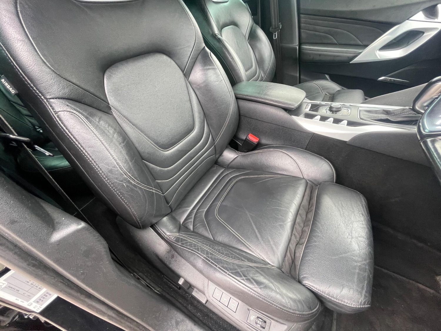 Used Citroen DS5 2012 for sale - 76992790: Photo 16