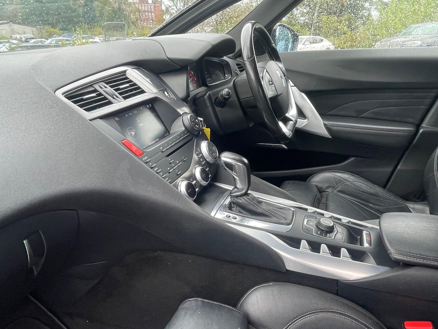 Used Citroen DS5 2012 for sale - 76992790: Photo 19