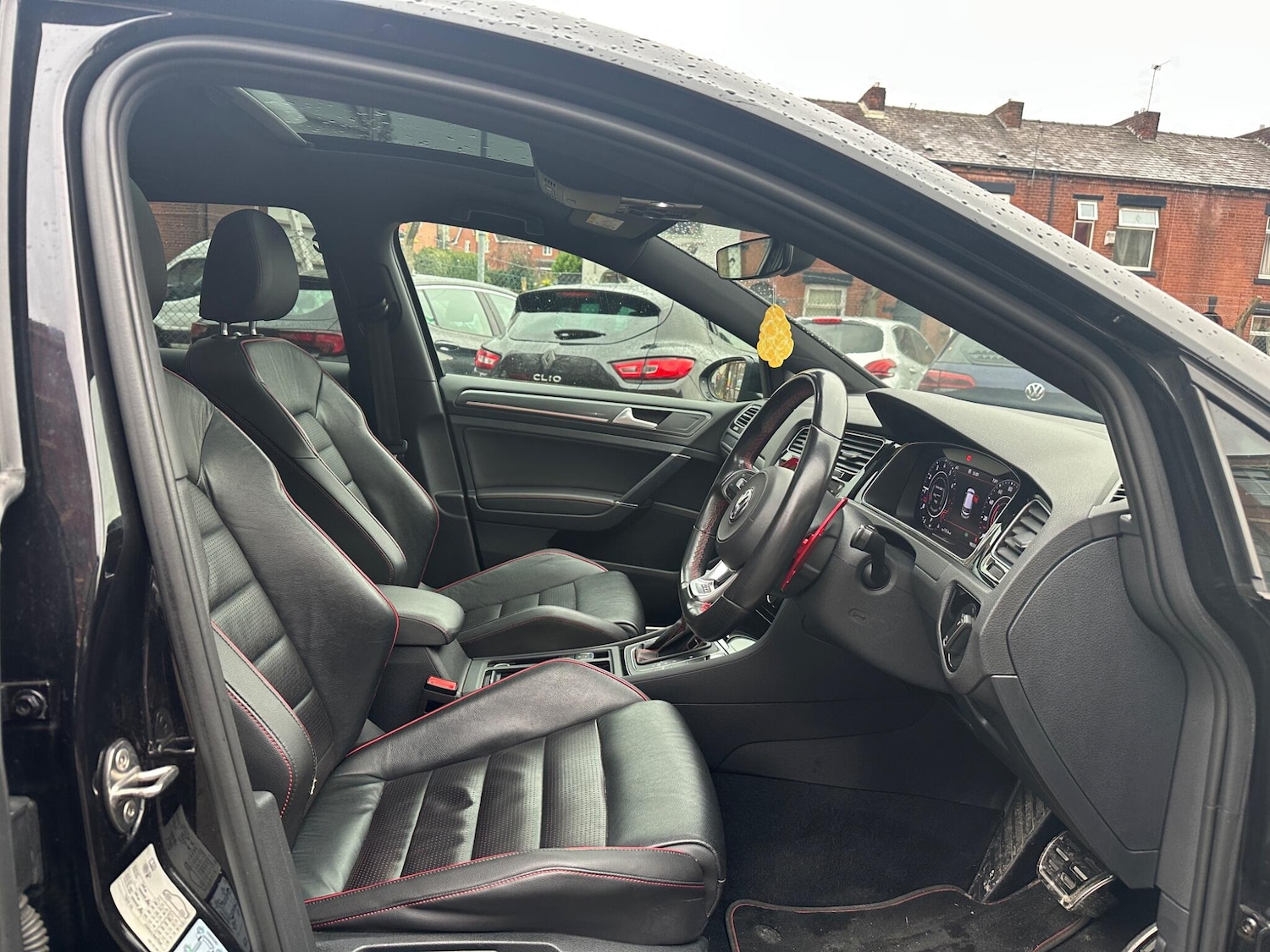 Used Volkswagen Golf 2019 for sale - 77163333: Photo 31