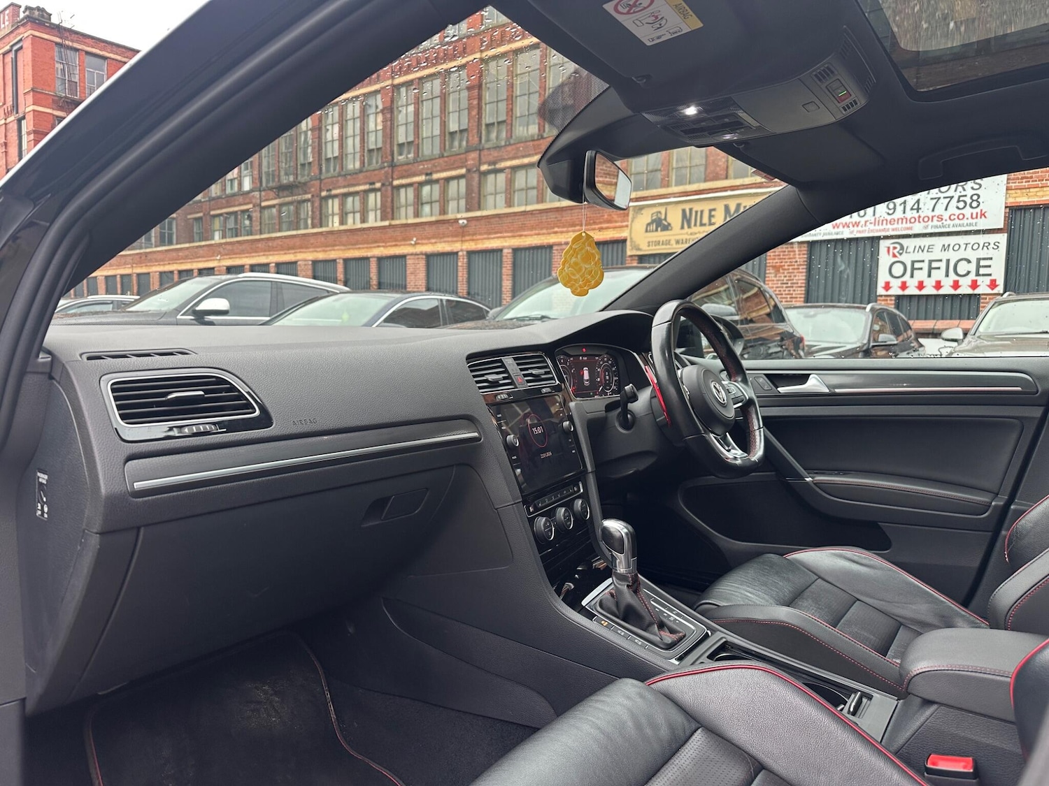 Used Volkswagen Golf 2019 for sale - 77163333: Photo 37