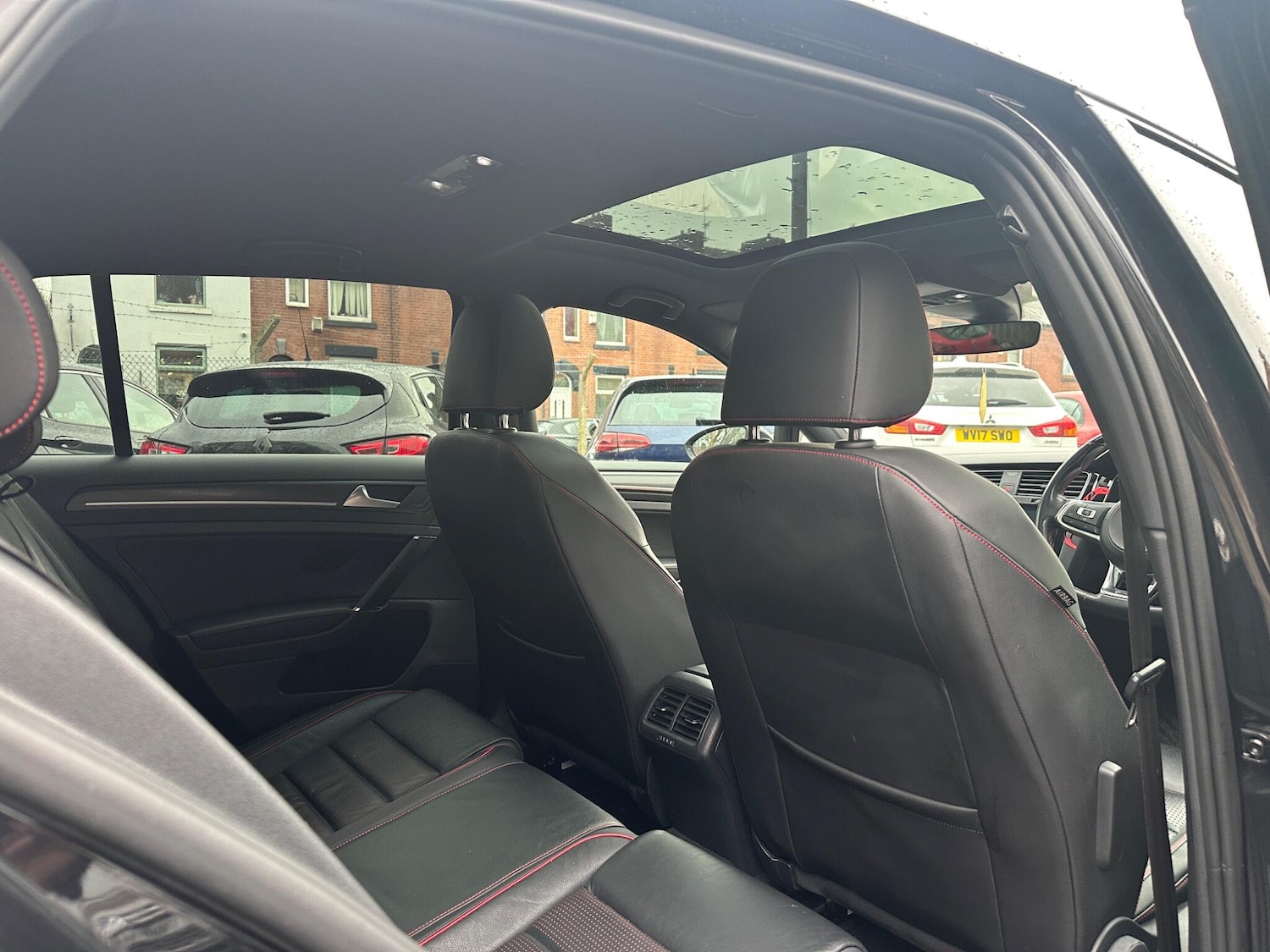 Used Volkswagen Golf 2019 for sale - 77163333: Photo 38