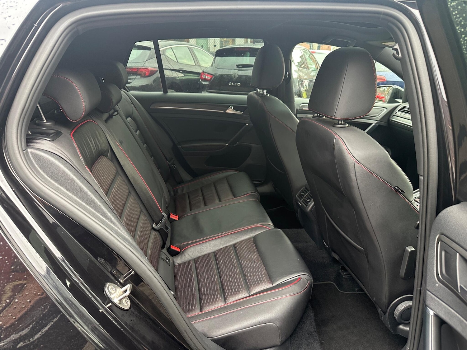 Used Volkswagen Golf 2019 for sale - 77163333: Photo 39