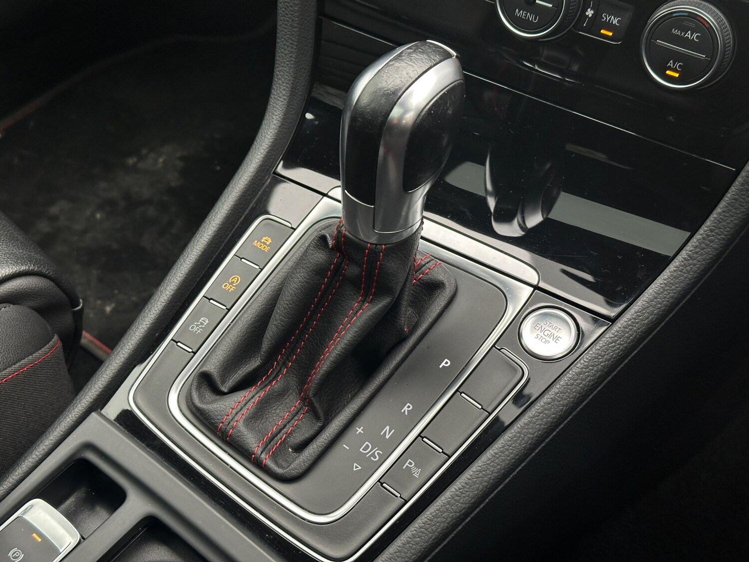 Used Volkswagen Golf 2019 for sale - 77163333: Photo 67