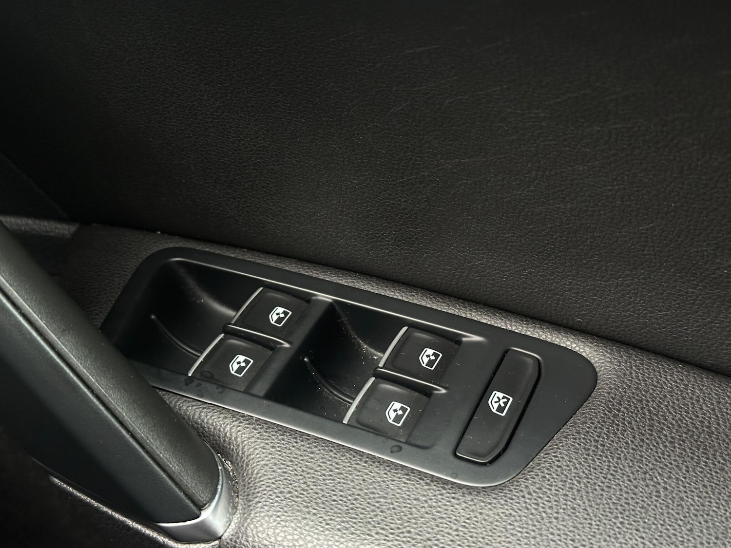 Used Volkswagen Golf 2019 for sale - 77163333: Photo 69