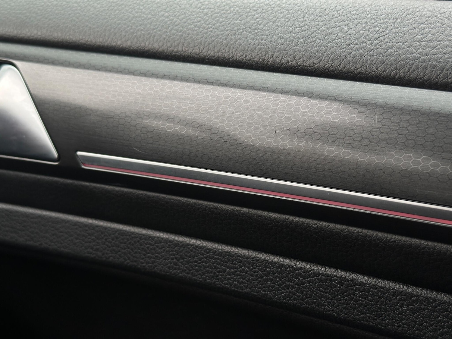 Used Volkswagen Golf 2019 for sale - 77163333: Photo 71