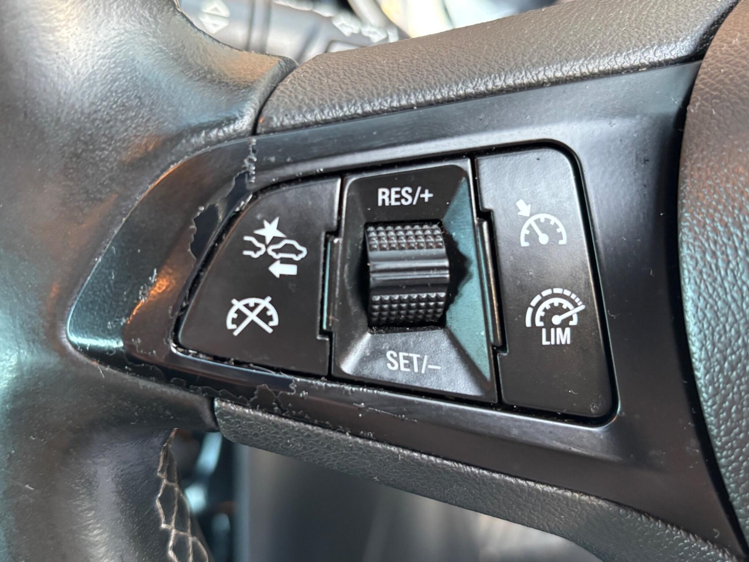 Used Vauxhall Astra 2016 for sale - 76965417: Photo 38