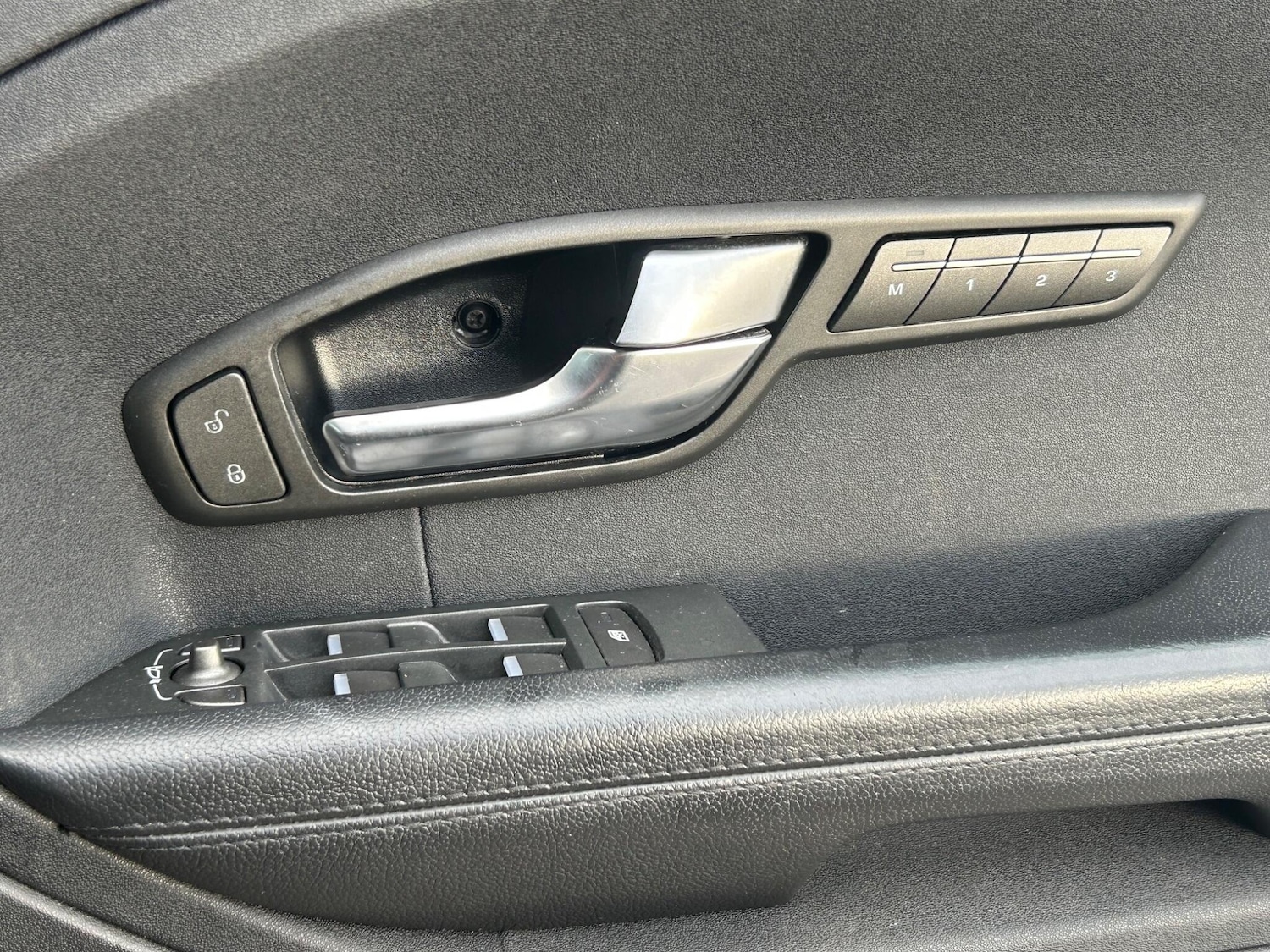 Used Land Rover Range Rover Evoque 2013 for sale - 77120389: Photo 38