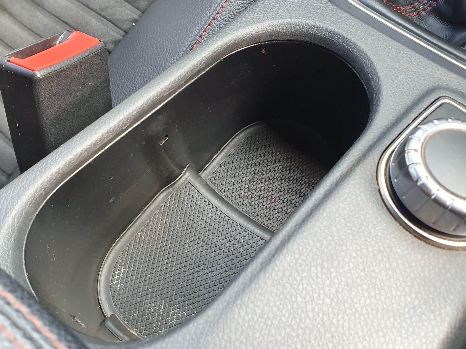 Used Mercedes-Benz A-Class 2016 for sale - 76991287: Photo 26