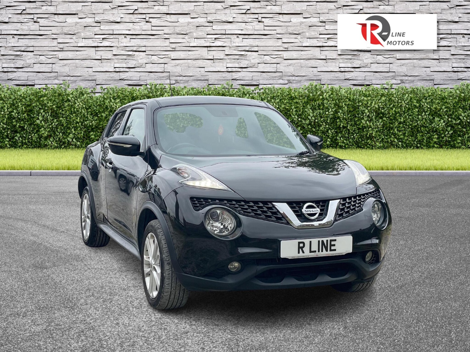 Used Nissan Juke 2015 for sale - 76251381: Photo 2