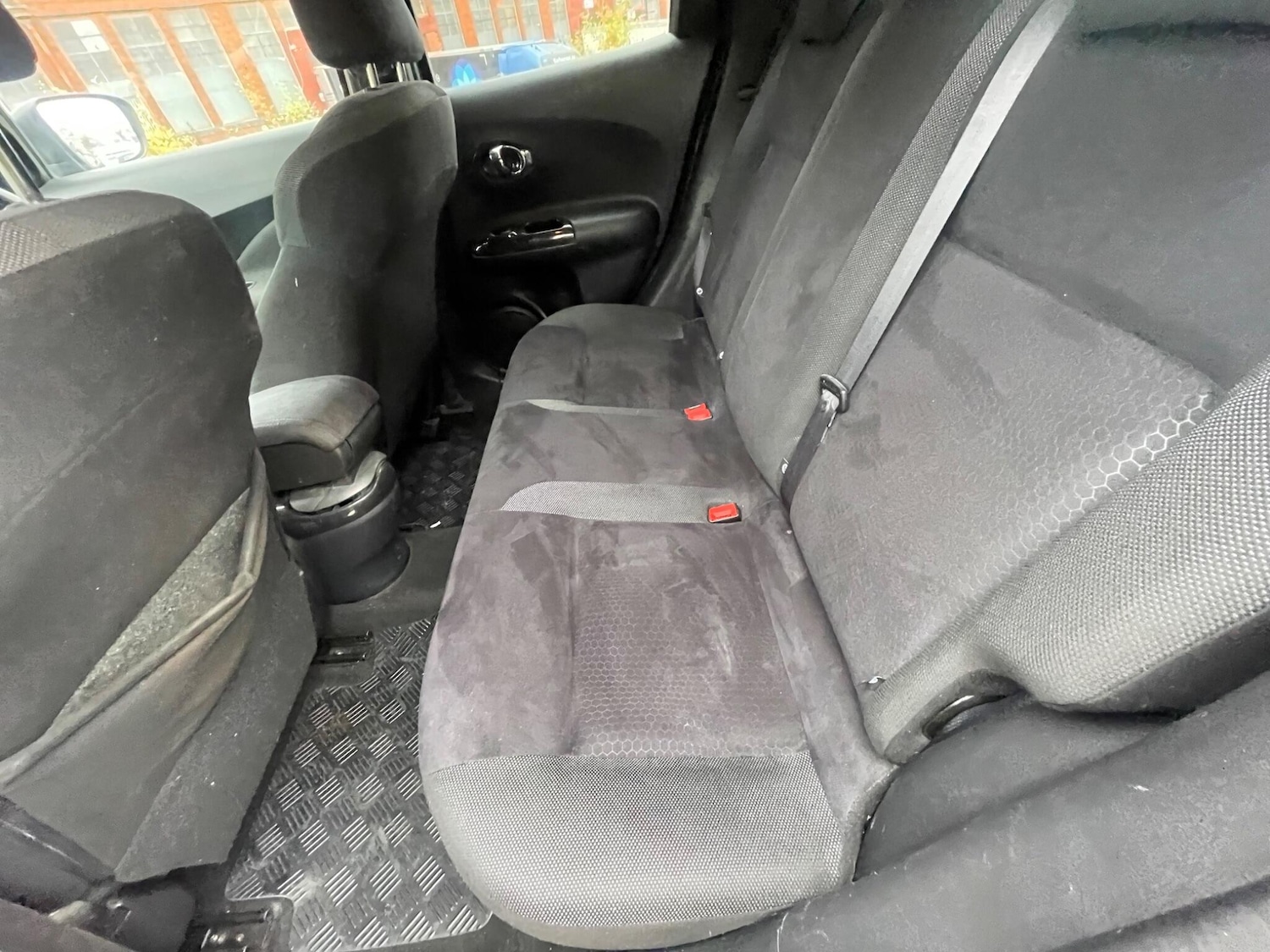 Used Nissan Juke 2015 for sale - 76251381: Photo 22